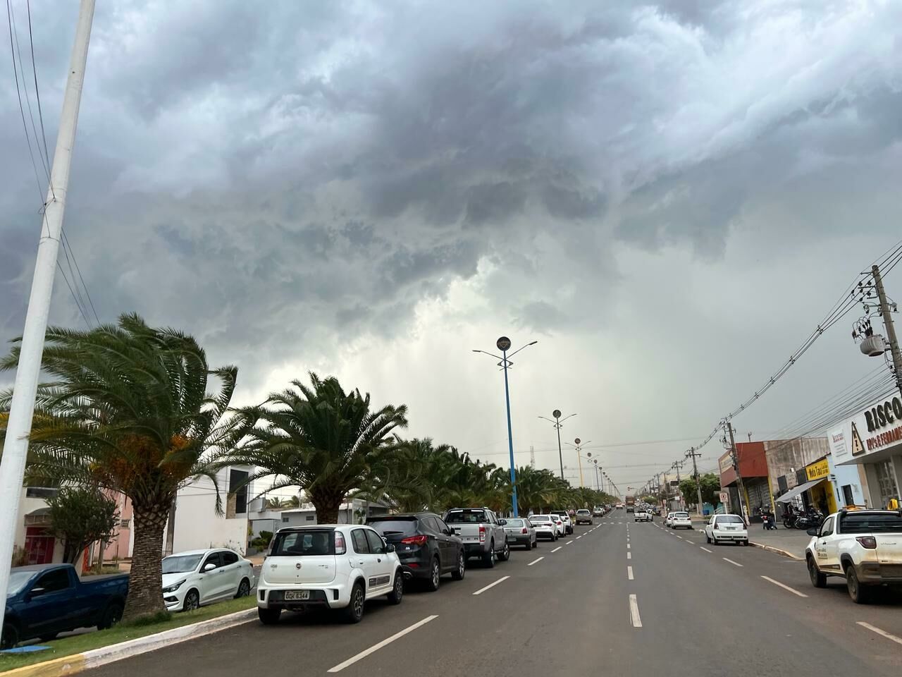 Imagem de compartilhamento para o artigo Costa Rica e região entram em alerta laranja para tempestades e ventos de 100 km/h até quarta da MS Todo dia